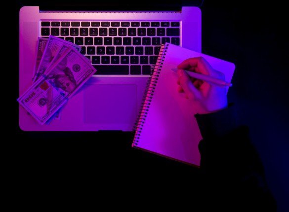 10 Online Income Hacks They Don’t Want You to Know,